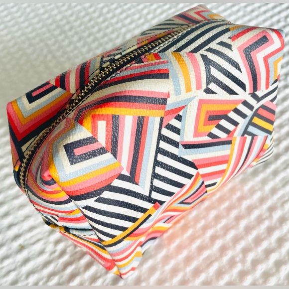 Tory Burch Kerrington T Print Wristlet & Cosmetic Pouch - Picture 8 of 14